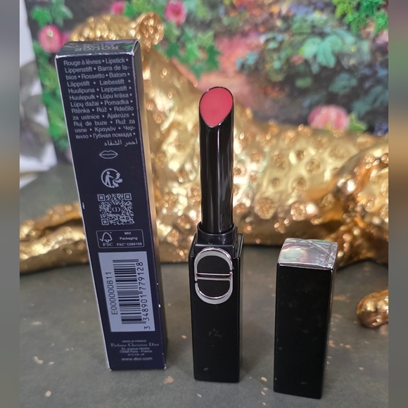 Dior Rouge On Stage Lipstick - Vibrant Pink - Picture 3 of 7